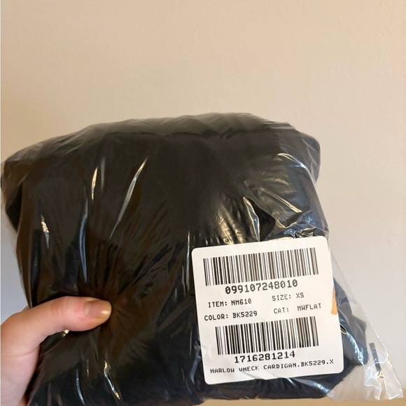 Madewell V-Neck Relaxed Cardigan black size XS new - Picture 6 of 8